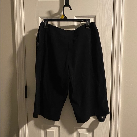 Worthington - Black Button-Detail Dress Shorts - Picture 3 of 6